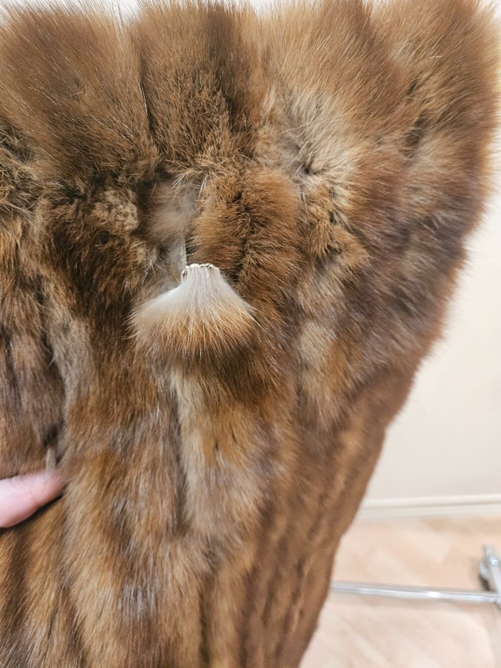 Vintage Holt Renfrew Maximilian Natural Mink Shawl - Picture 4 of 6